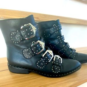LEATHER BIKER ANKLE BOOTS